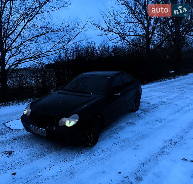 Седан Mercedes-Benz C-Class 2002 в Доброполье