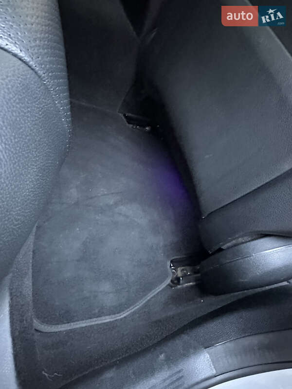 Седан Mercedes-Benz C-Class 2015 в Запорожье