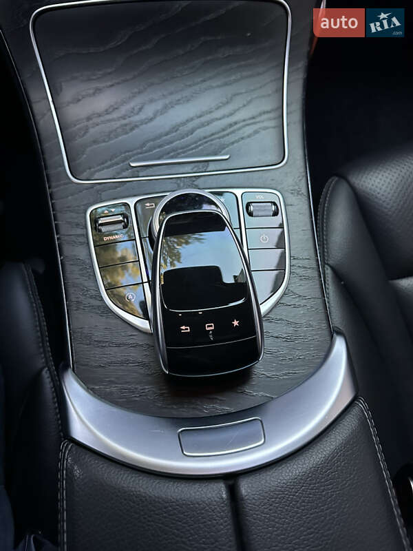 Седан Mercedes-Benz C-Class 2015 в Запорожье