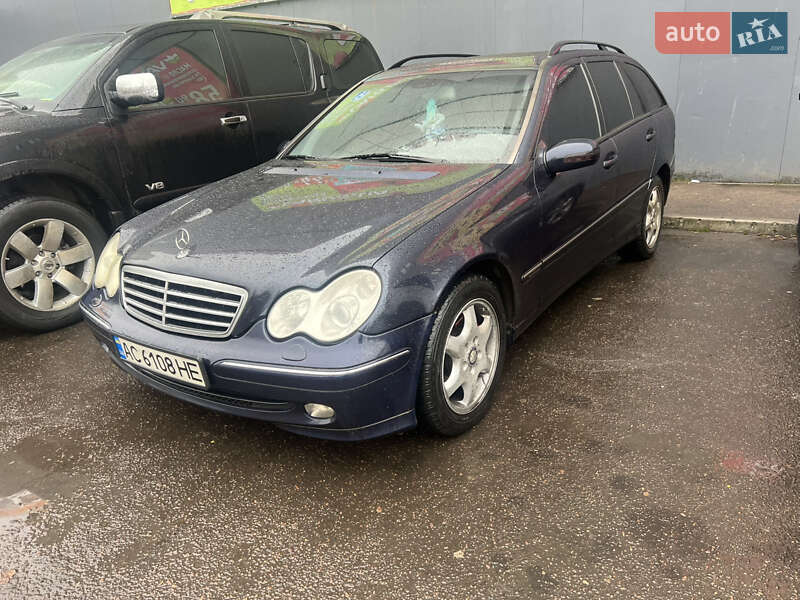 Универсал Mercedes-Benz C-Class 2002 в Одессе фото 10 Универсал Mercedes-Benz C-Class 2002 в Одессе