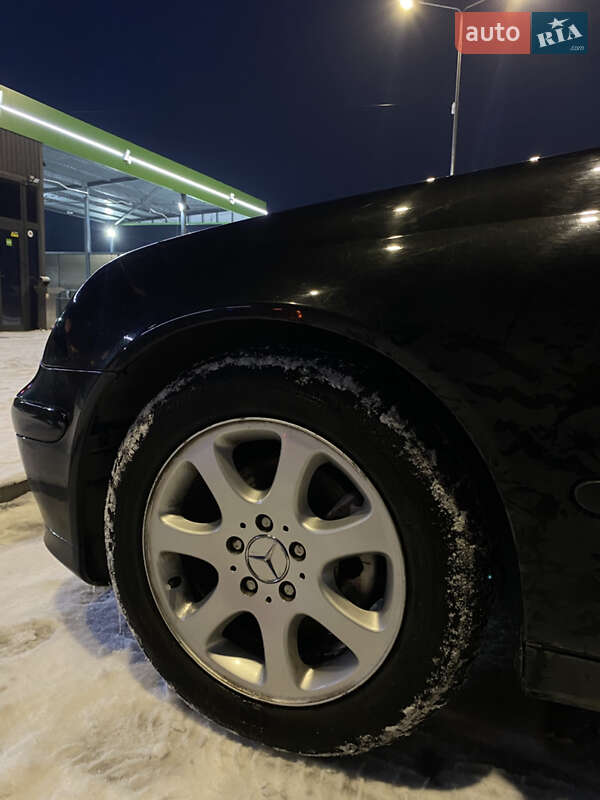 Универсал Mercedes-Benz C-Class 2006 в Каменском