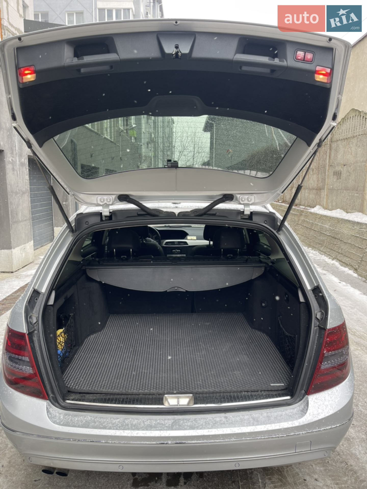 2013 Mercedes-Benz C-klasse - мініатюра 15