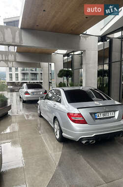 Седан Mercedes-Benz C-Class 2012 в Ивано-Франковске