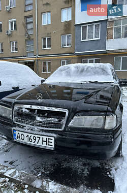 Седан Mercedes-Benz C-Class 1996 в Мукачевому