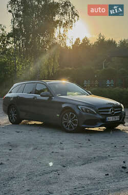 Універсал Mercedes-Benz C-Class 2018 в Києві