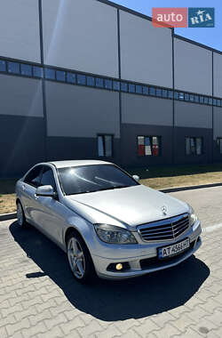 Седан Mercedes-Benz C-Class 2007 в Ивано-Франковске