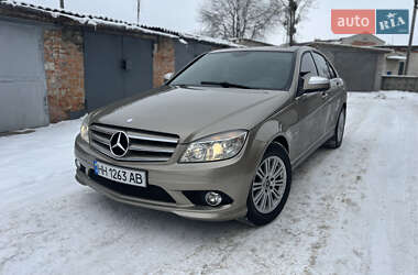 Седан Mercedes-Benz C-Class 2007 в Виннице