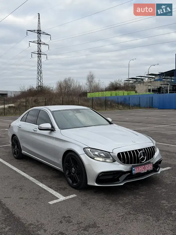 Mercedes-Benz C-Class