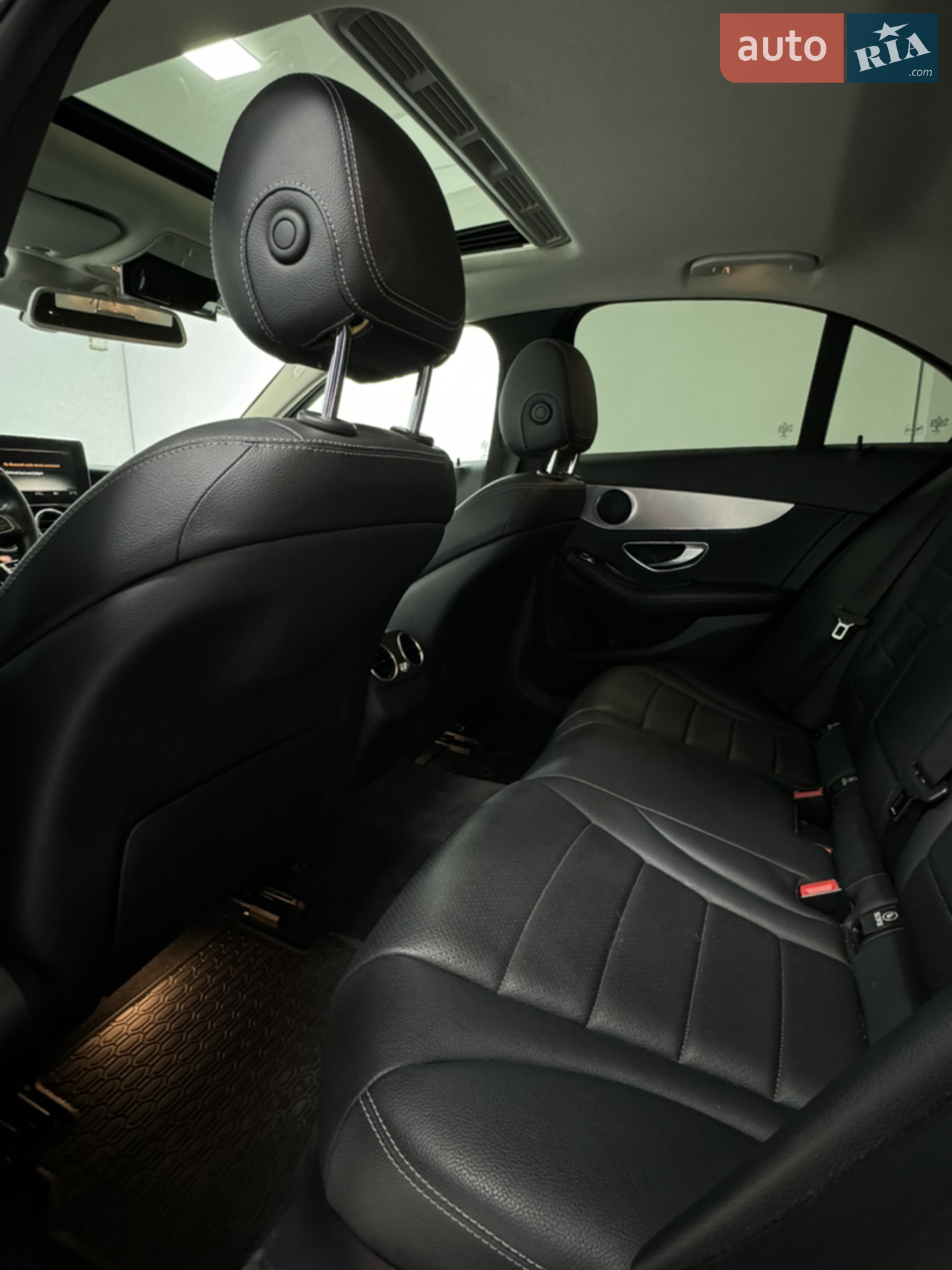 2016 Mercedes-Benz C-klasse - мініатюра 34