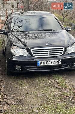 Седан Mercedes-Benz C-Class 2006 в Харкові