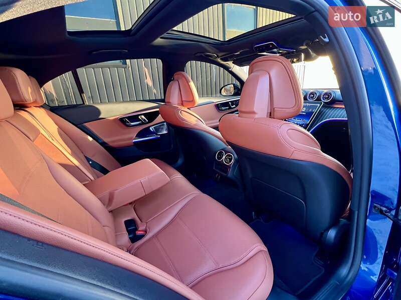 Седан Mercedes-Benz C-Class 2022 в Києві