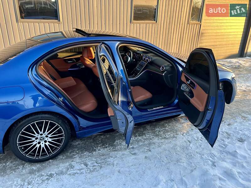 Седан Mercedes-Benz C-Class 2022 в Києві