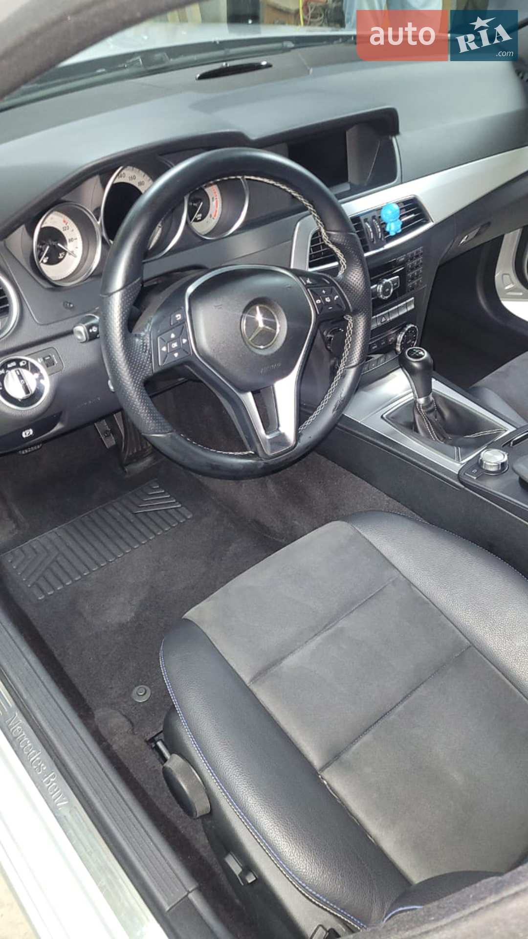 2013 Mercedes-Benz C-klasse - мініатюра 10