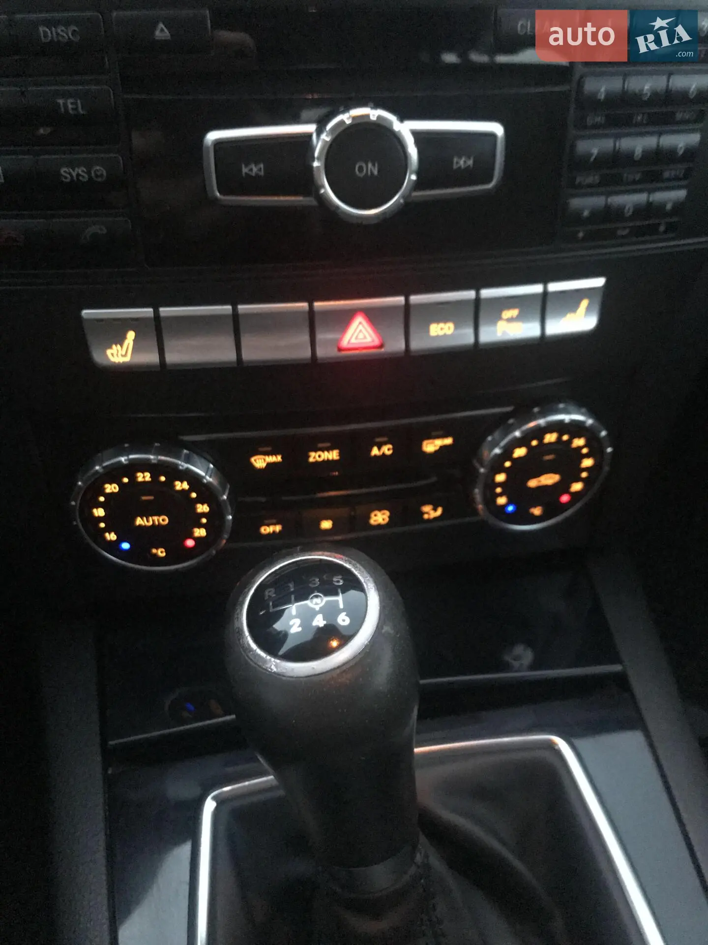2013 Mercedes-Benz C-klasse - мініатюра 16