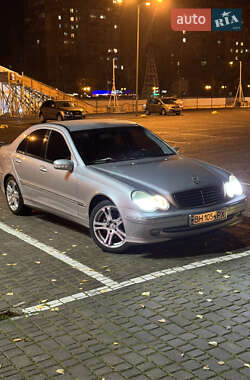 Седан Mercedes-Benz C-Class 2002 в Одесі