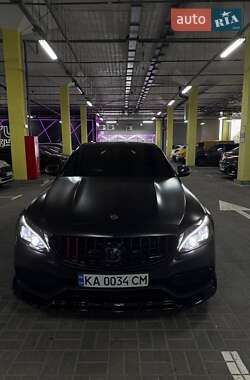 Седан Mercedes-Benz C-Class 2017 в Киеве