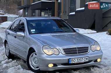Седан Mercedes-Benz C-Class 2002 в Тернополе