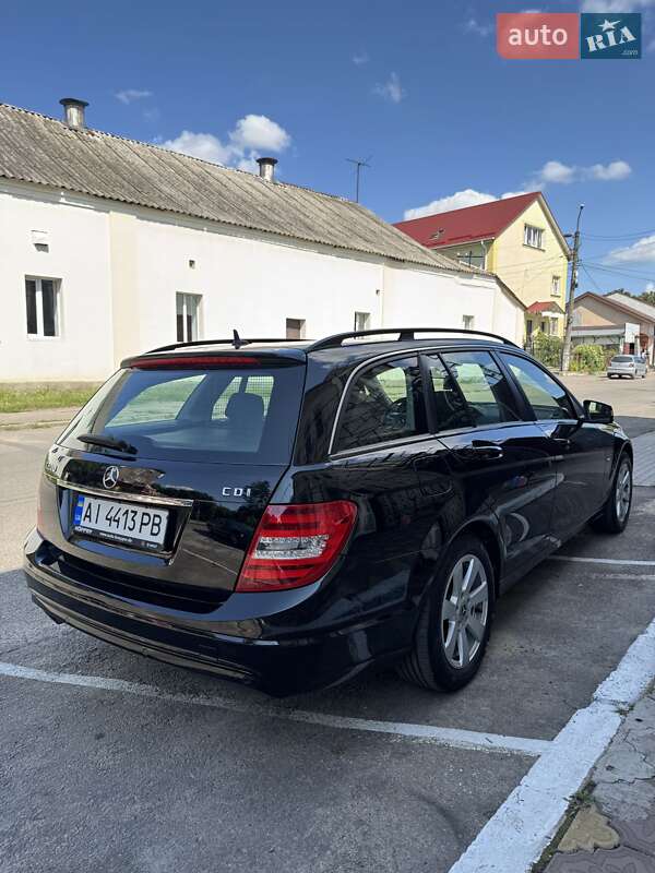 Универсал Mercedes-Benz C-Class 2012 в Фастове
