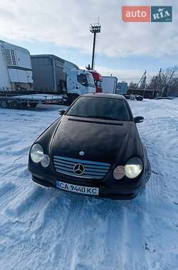 Купе Mercedes-Benz C-Class 2002 в Каневе