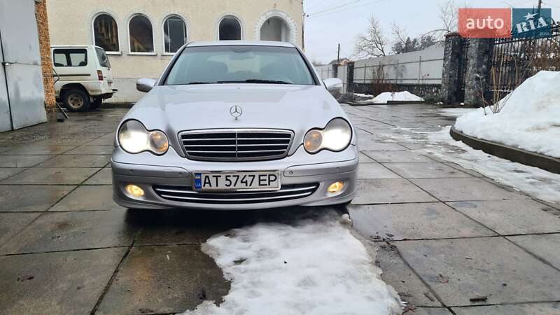 Седан Mercedes-Benz C-Class 2004 в Хмельницком