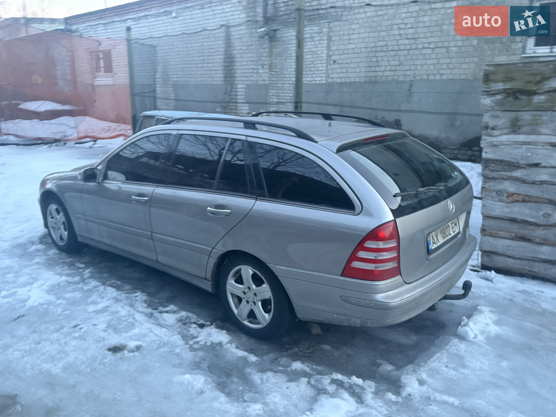Mercedes-Benz C-Class 2005 VIN WDB2032081F682741 фото оголошення 2 з 15