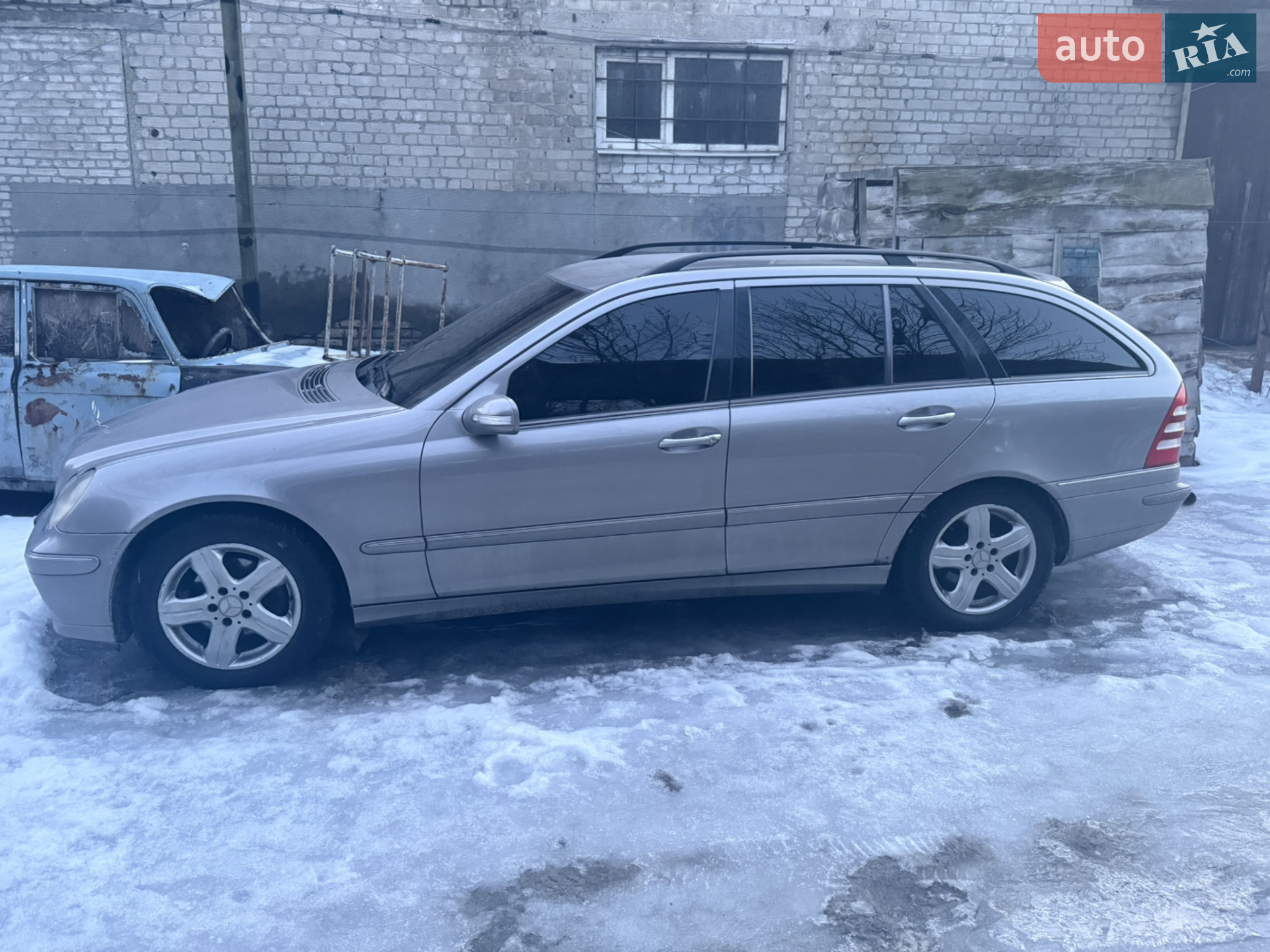 Mercedes-Benz C-Class 2005 VIN WDB2032081F682741 фото оголошення 14 з 15