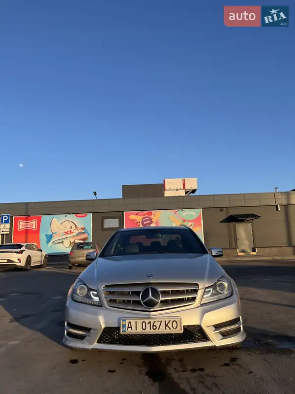 Mercedes-Benz C-Class 2013 VIN WDDGF8BB2CR198239 фото оголошення 15 з 66