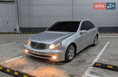 Седан Mercedes-Benz C-Class 2001 в Ровно