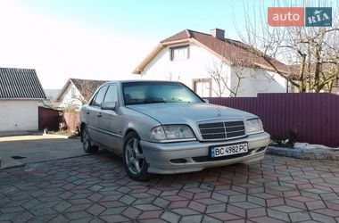 Седан Mercedes-Benz C-Class 1996 в Бучаче