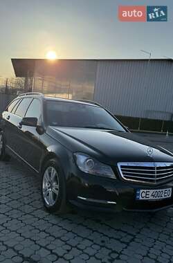 Универсал Mercedes-Benz C-Class 2013 в Черновцах