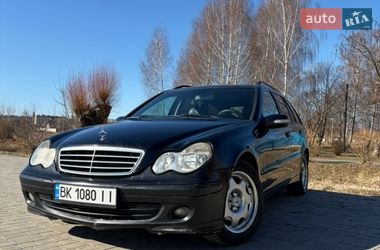Універсал Mercedes-Benz C-Class 2004 в Рівному
