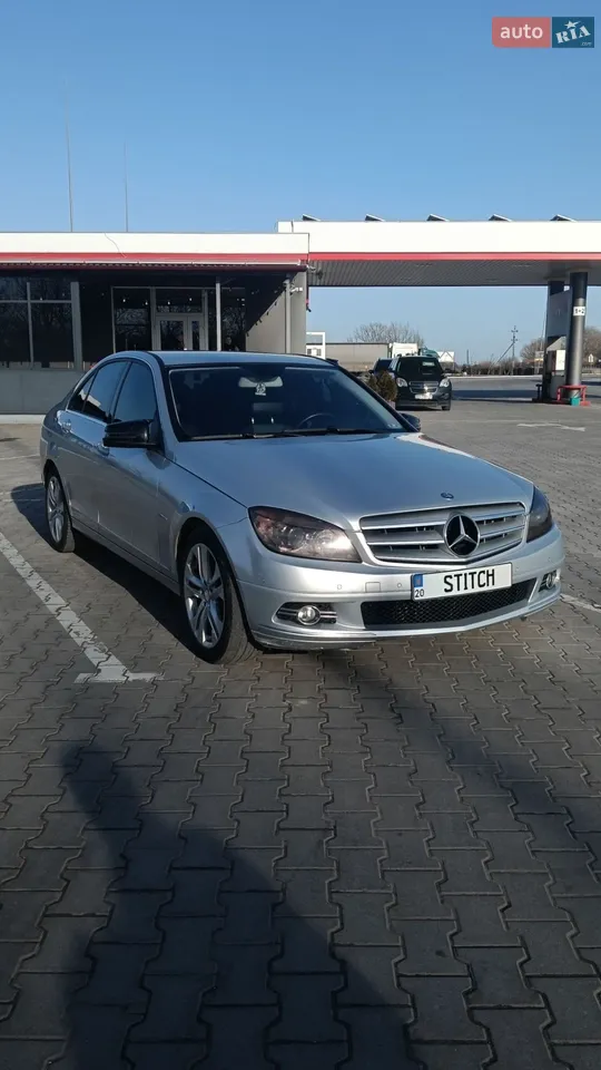 2010 Mercedes-Benz C-klasse - мініатюра 4