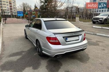 Седан Mercedes-Benz C-Class 2012 в Києві