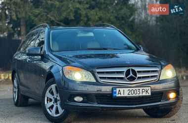 Универсал Mercedes-Benz C-Class 2010 в Стрые