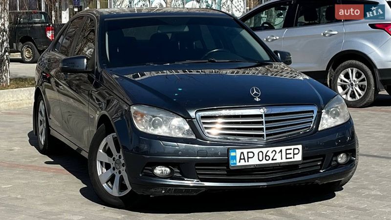 Mercedes-Benz C-Class 2010