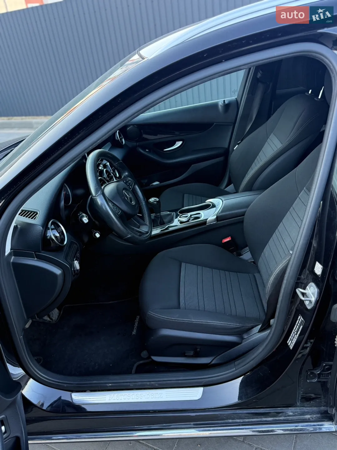 2017 Mercedes-Benz C-klasse - мініатюра 13