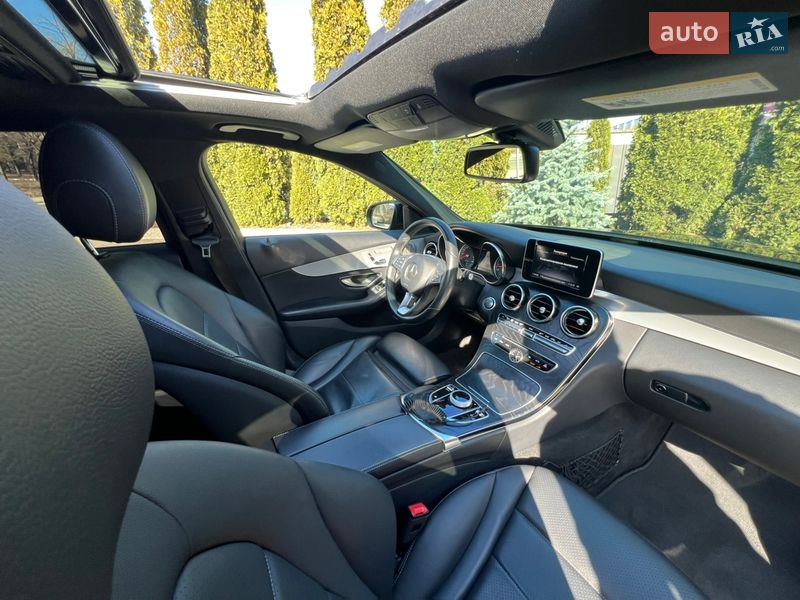 Седан Mercedes-Benz C-Class 2018 в Киеве