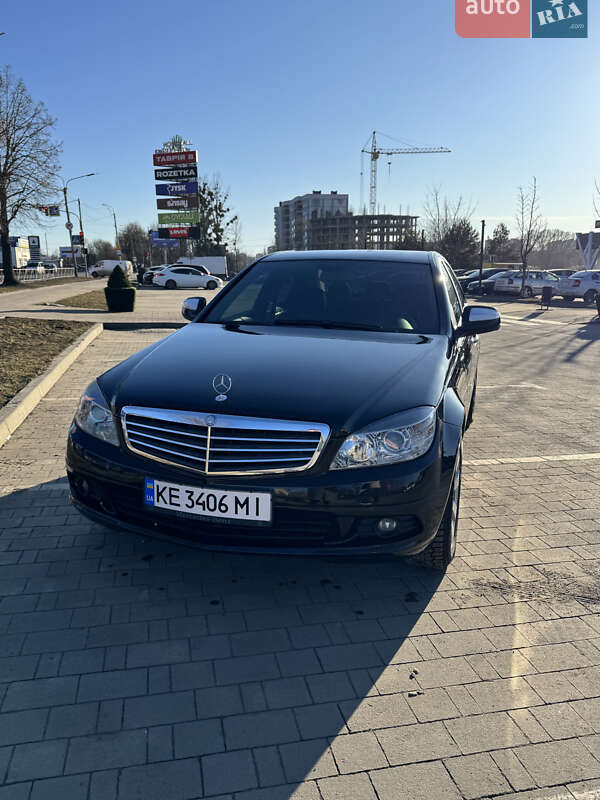 Mercedes-Benz C-Class 2007