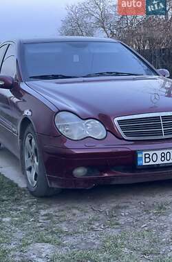Седан Mercedes-Benz C-Class 2001 в Черновцах