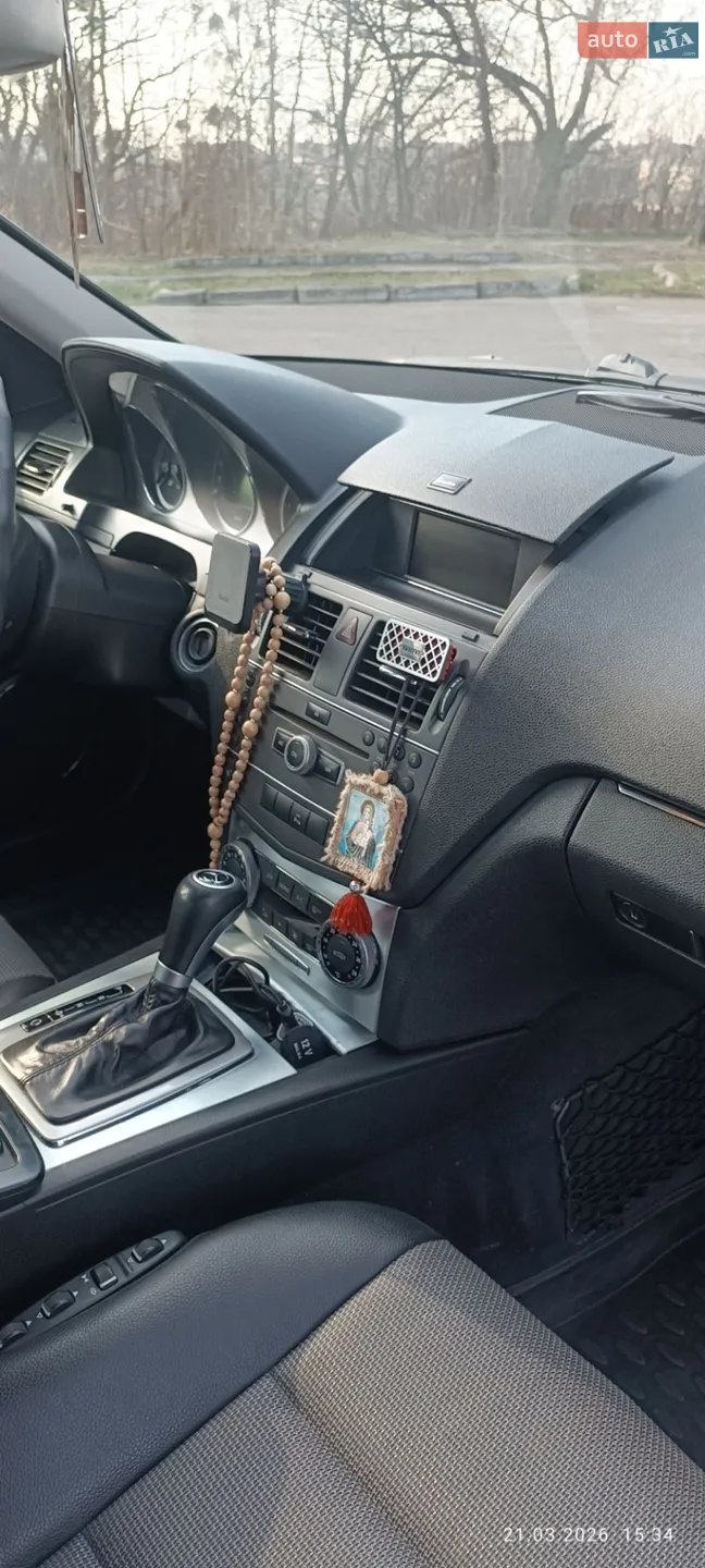 2010 Mercedes-Benz C-klasse - мініатюра 23