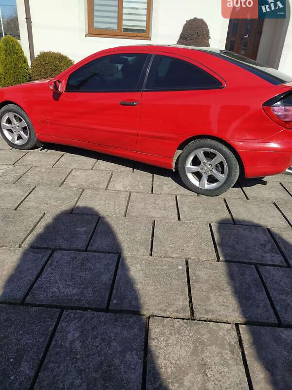 Mercedes-Benz C-Class 2001