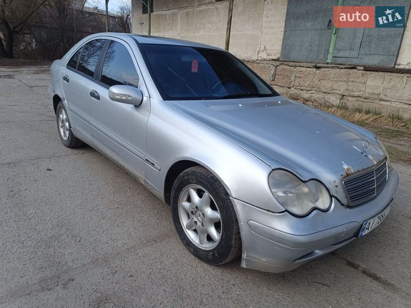 Mercedes-Benz C-Class 2000
