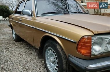 Седан Mercedes-Benz C-Class 1991 в Харкові