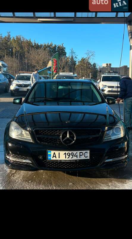 Седан Mercedes-Benz C-Class 2013 в Киеве