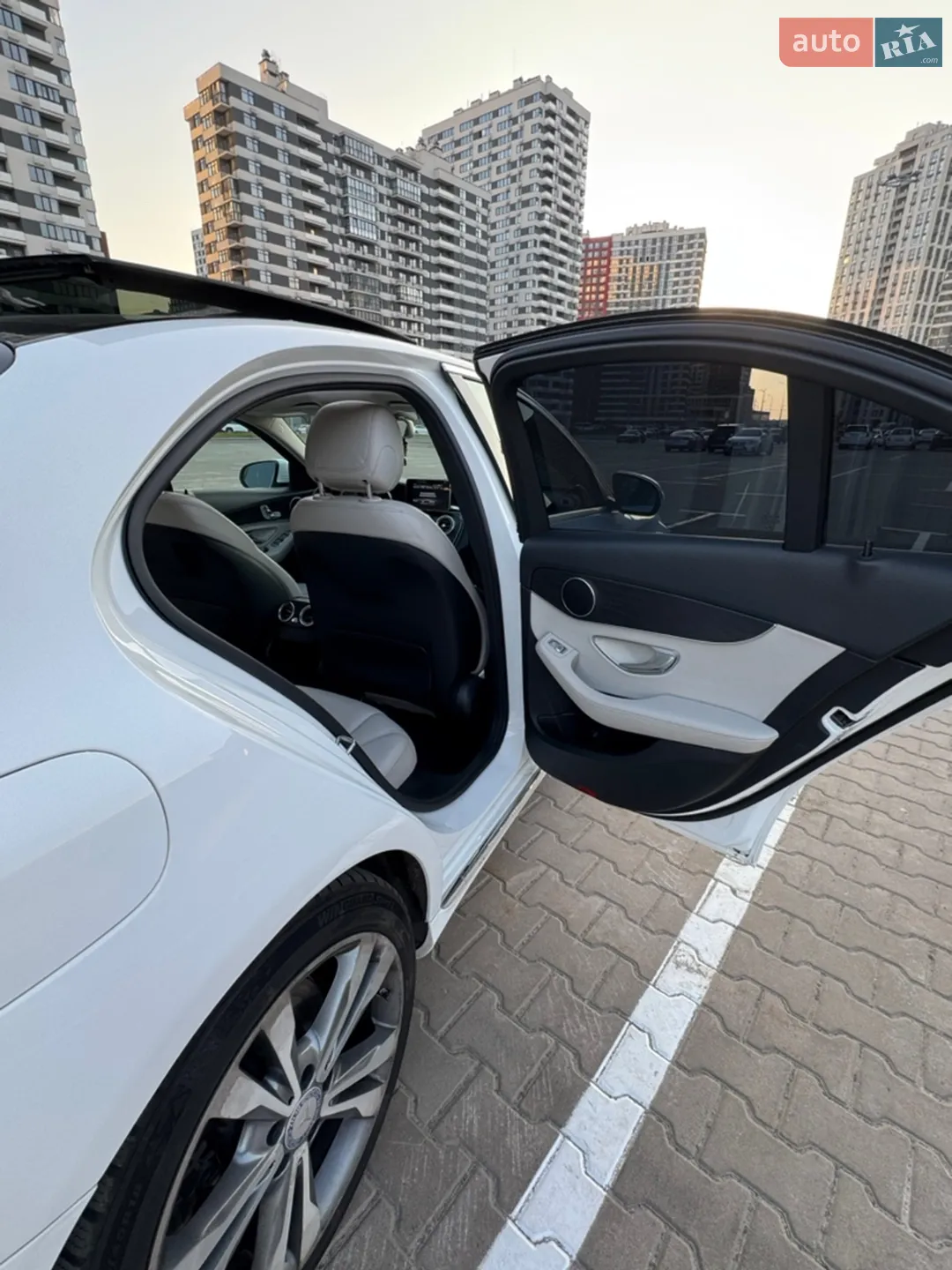 2017 Mercedes-Benz C-klasse - мініатюра 16