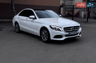 Седан Mercedes-Benz C-Class 2017 в Киеве