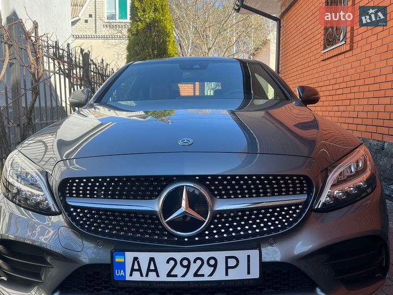 Купе Mercedes-Benz C-Class 2019 в Киеве