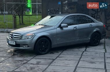 Седан Mercedes-Benz C-Class 2009 в Львові