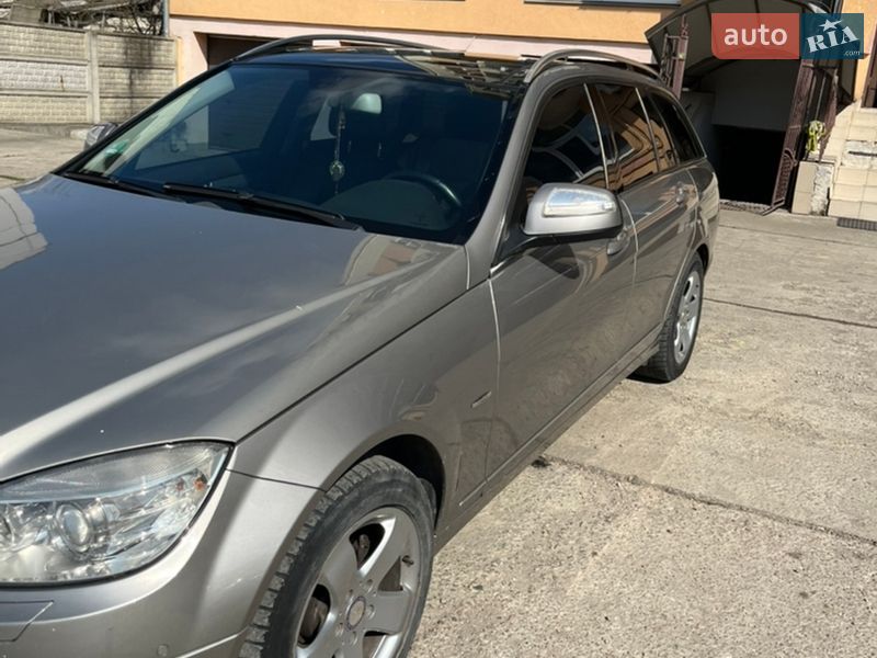 Универсал Mercedes-Benz C-Class 2008 в Ивано-Франковске