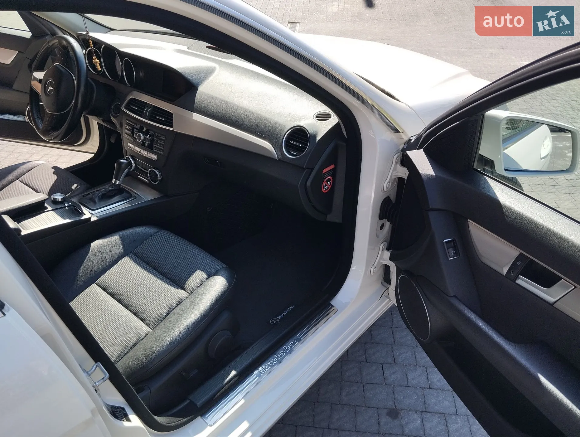 2012 Mercedes-Benz C-klasse - мініатюра 17